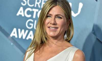 jennifer aniston 61d2ac12 1200x893