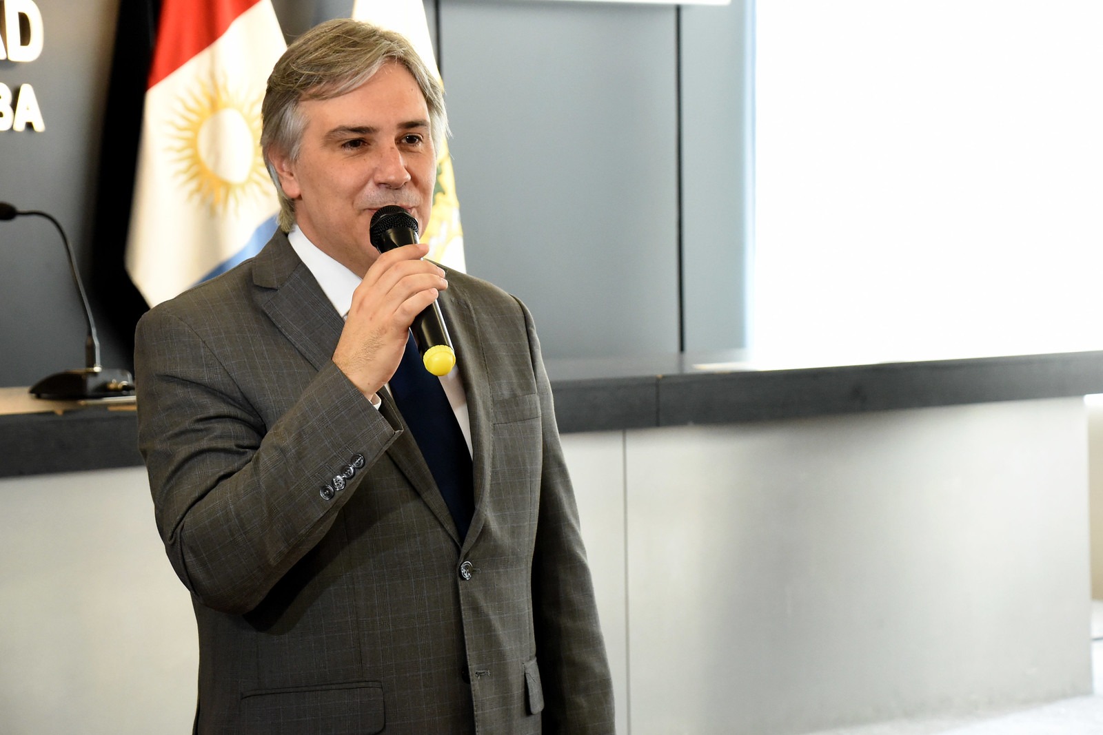 acto asuncion llaryora secretarios 01 cba