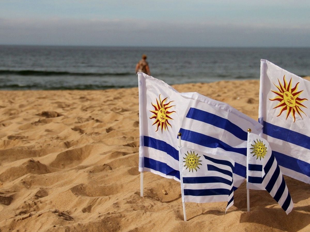 1570565289 uruguay
