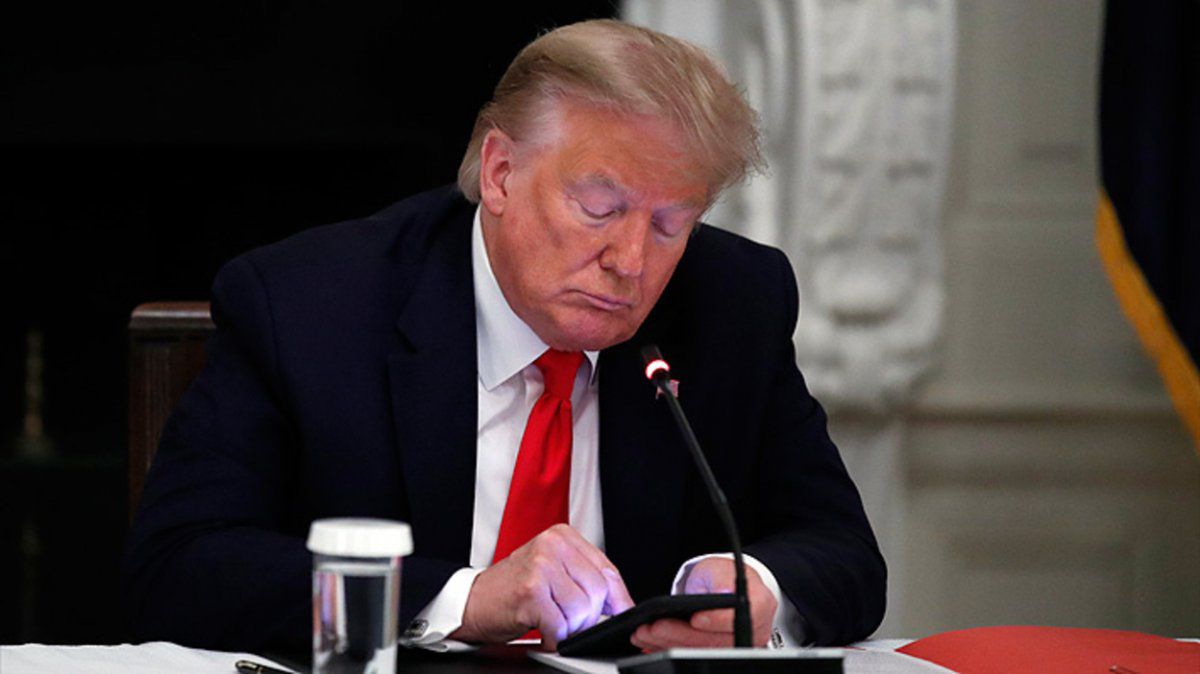 la plataforma youtube suspendio al menos siete dias el canalde donald trump