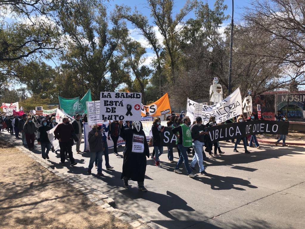 multimedia.normal.850a2832d8203ef0.6d6f76696c697a616369c3b36e206465206c61205554535f6e6f726d616c2e6a7067