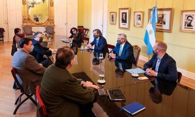 multimedia.normal.b4ce19ce55d0a80a.476162696e6574652045636f6ec3b36d69636f2074c3a96c616d5f6e6f726d616c2e6a7067