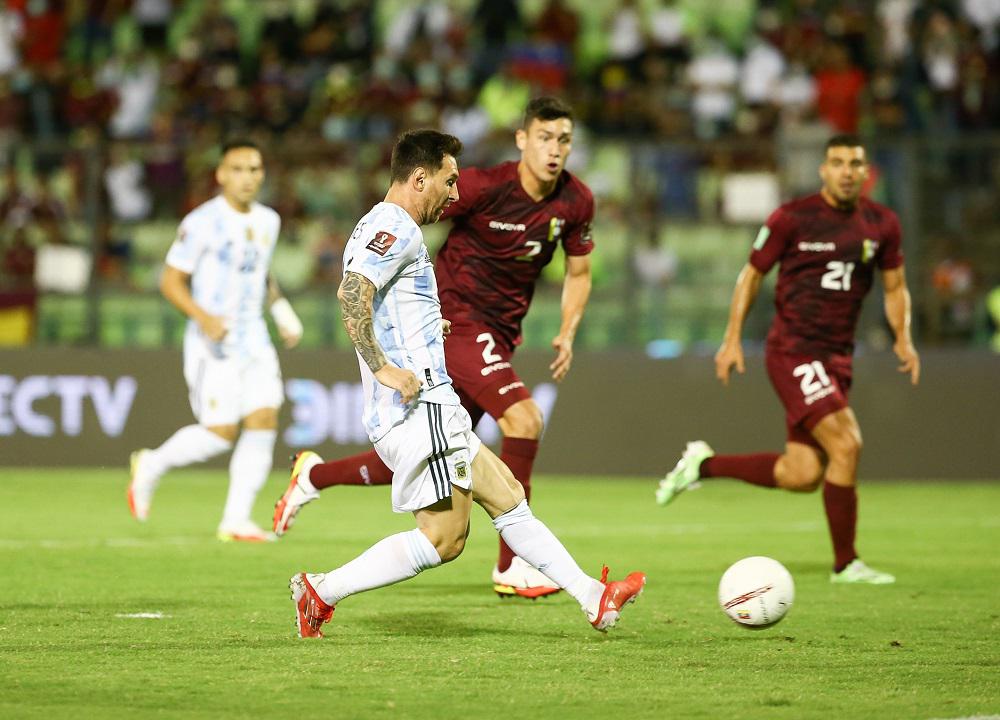 multimedia.normal.b82e012b9f4ebf76.4152472056454e20404e415f6e6f726d616c2e6a7067