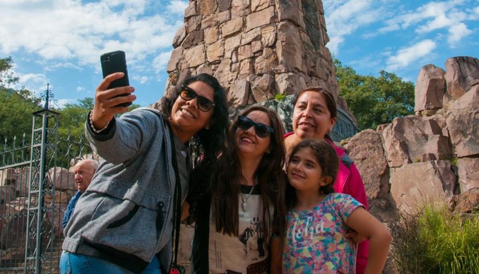 17443 turismo interno con pocas reservas ven una reactivacion lenta