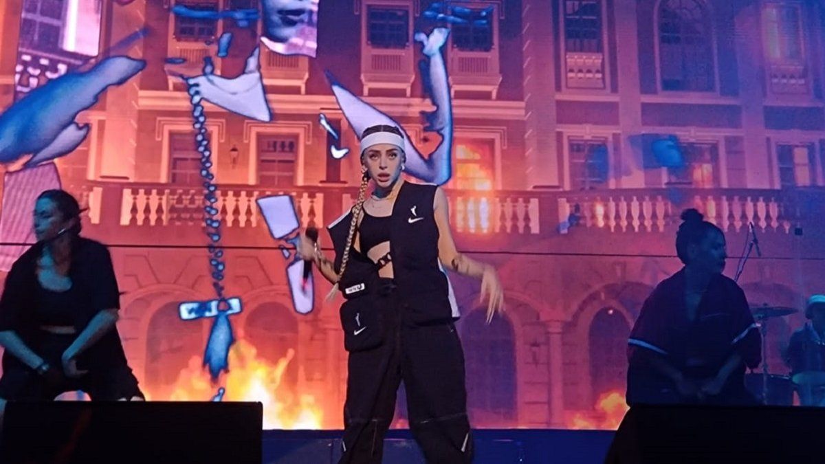 nicki nicolejpg