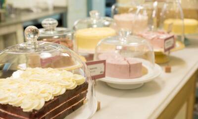 cafeteria con tartas050 baja 9ace92c4