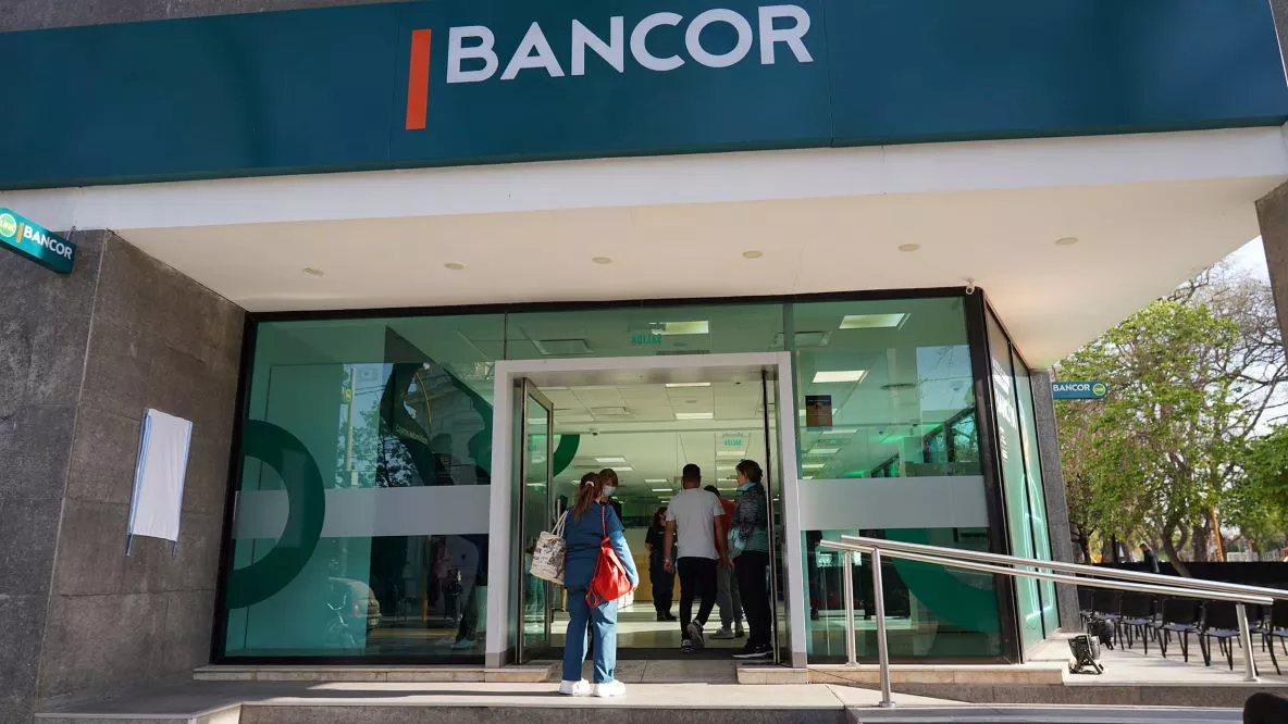 multimedia.normal.82fd4fa353b4cc66.42616e636f722062792046616365626f6f6b2042616e636f725f6e6f726d616c2e77656270