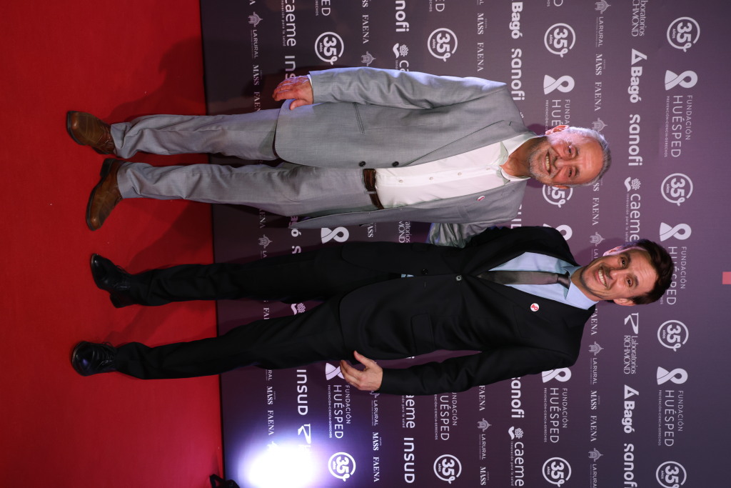 07. Pedro Cahn junto a Roberto Garcia Moritan en la novena cena de Fundacion Huesped