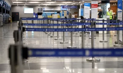 vuelos cancelados aerolineas argentinas paro aeronauticos controladores aereos
